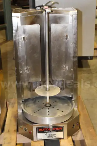 (1) Autodoner G300 Vertical Broiler &#x2013; Generates Heat &#x26; Rotates