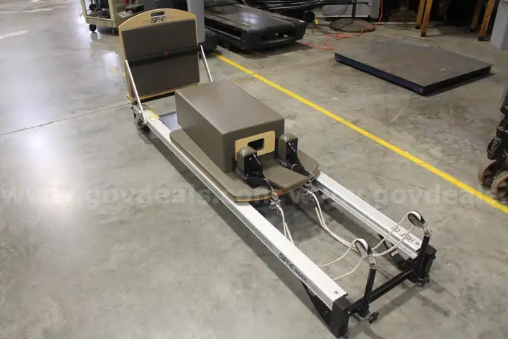 Merrithew MAX SPX Reformer Rolling Carriage Pilates Equipment