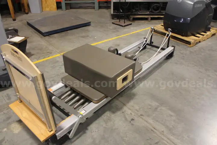 Merrithew MAX SPX Reformer Rolling Carriage Pilates Equipment