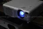 (1) NEC MT1065 LCD Projector with Hard Case &#x2013; 33 Lamp Hours &#x2013; Powers On