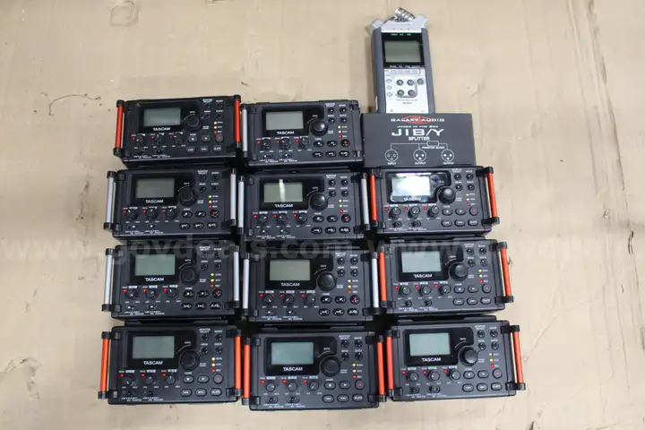 (13) Items Audio Recorders &#x2013; Tascam DR-60D, DR-60DMKII, Zoom H4n + Galaxy Audio JIB/Y Splitter