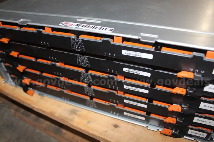 (1) Force10 Networks S60-44T Switch with LSI 4U Storage Chassis &#x2013; Working Condition