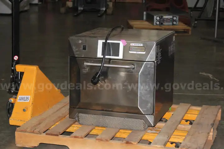 (1) Merrychef eikon e4s Commercial Microwave/Convection Oven