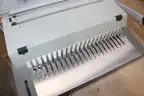 (1) Ibico ibiMaster 300 Manual Comb Binding Machine