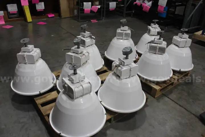 Lot of 9 Ceiling Lamps