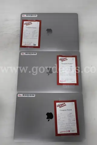 Lot of (3) Apple MacBook Pro Laptops