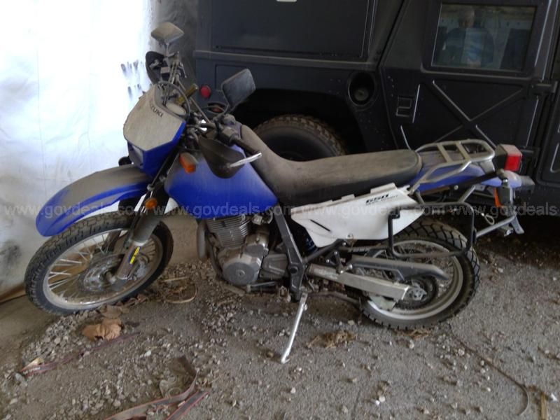 Suzuki 650 dual sport hot sale