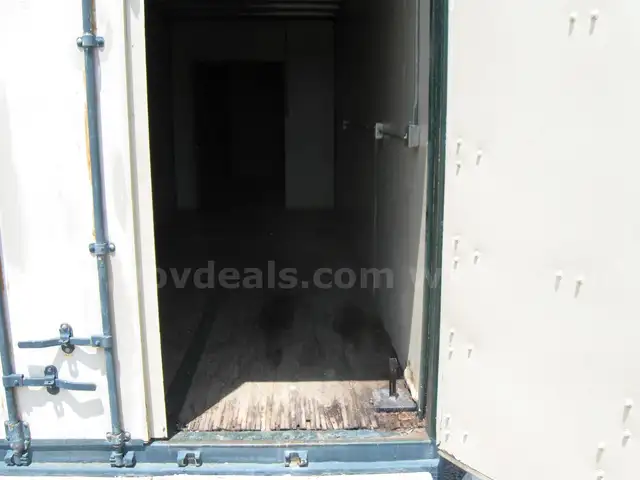 40&#x27; storage container