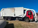 1997 Mack MR690S