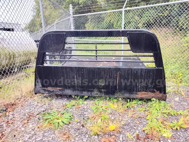 CM brand flat bed for short wheelbase truck