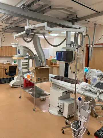Philips 3D-RA X-ray machine (C-arm), Patient Table, Controls, Acist Contrast Delivery System