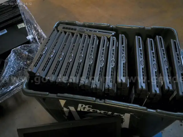 POWER ON LAPTOPS - 15 units