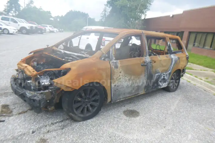 2018 Toyota Sienna-Burnt Scrap Vehicle-No Title