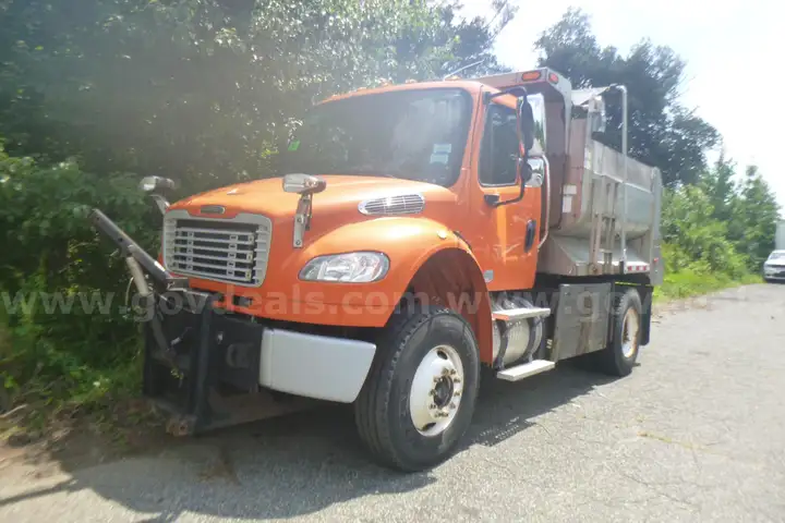 2014 Freightliner M2 106 Dump Truck - only 10,561 Miles