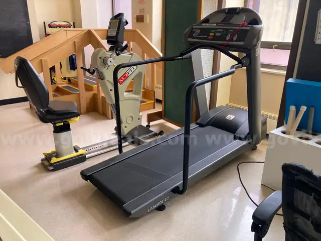 Landice Landicle L8 Rehabilitation Treadmill