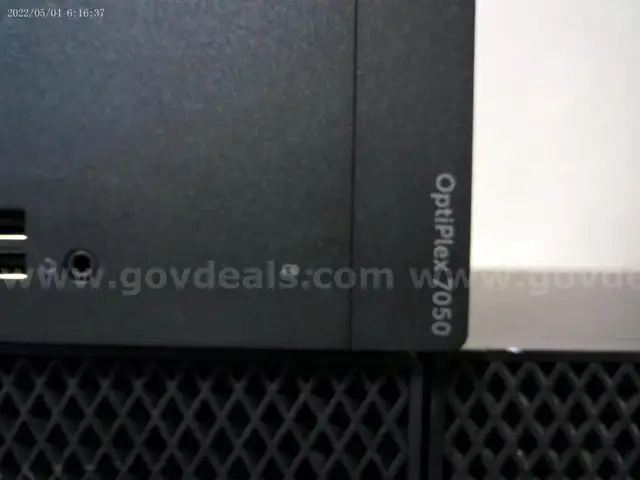 DELL CPUs - 35 UNITS (POWER ON)