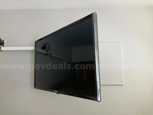 LG 32inch Flat Screen Smart HDTVs - all mounted to wall - lot of 6