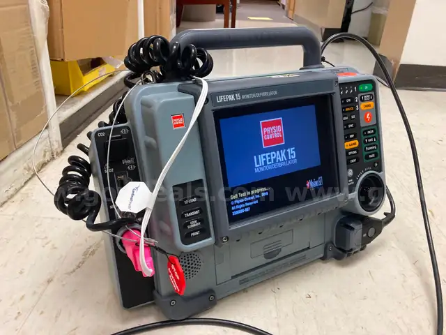 Physio Control LIFEPAK 15 Defibrillator