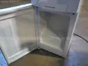 AVANTI WATER DISPENSER
