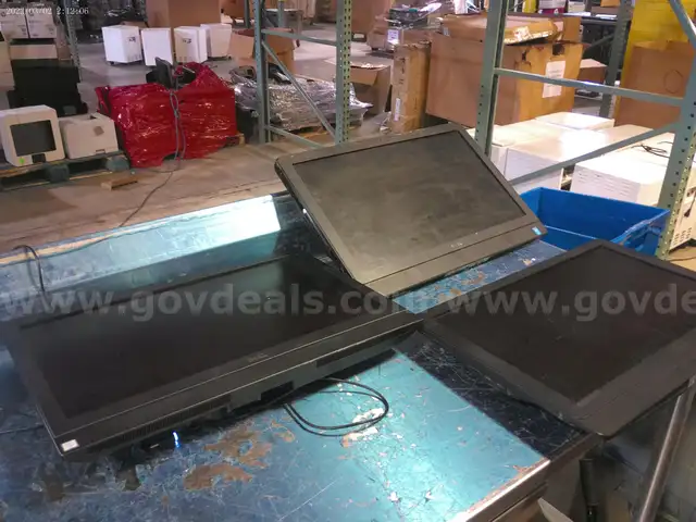DELL AIO&#x27;S WITH OUT THE STANDS -10 UNITS