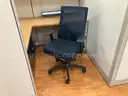 Lot of 31 rolling office chairs