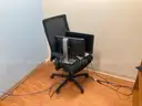 Lot of 31 rolling office chairs