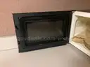 Lot of 12 household microwaves
