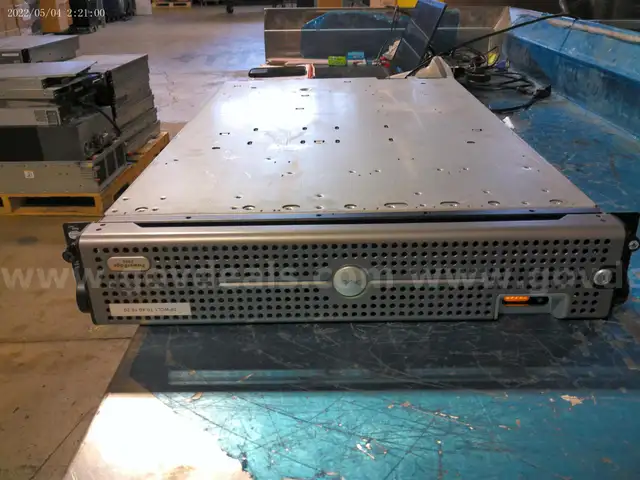 POWER ON DELL SERVER  8-UNIT
