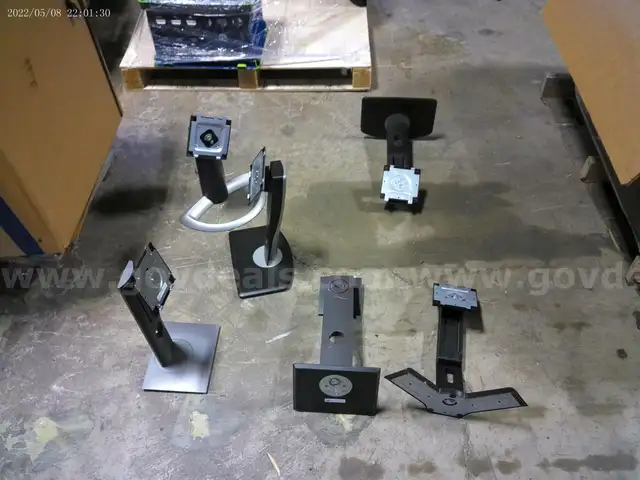 Monitor Stands - 100 units