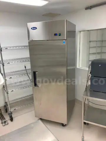Atosa 1-door stainless steel refrigerator