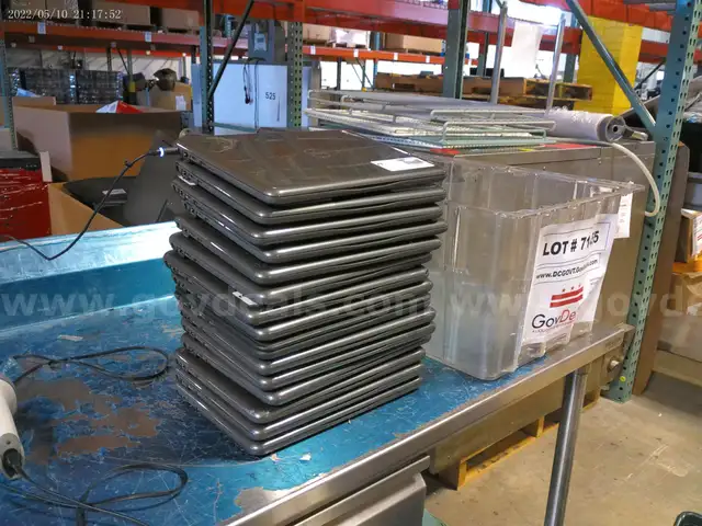 Laptops - 15 units -