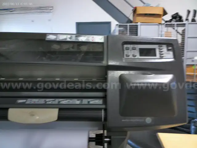 HP DesignJet 1055CM PLUS Production Printer - wide-format - color