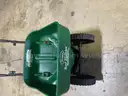 Salt Push Spreader&#x2013; 1 UNIT
