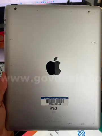 Apple iPads - 10 Units (POWER ON)