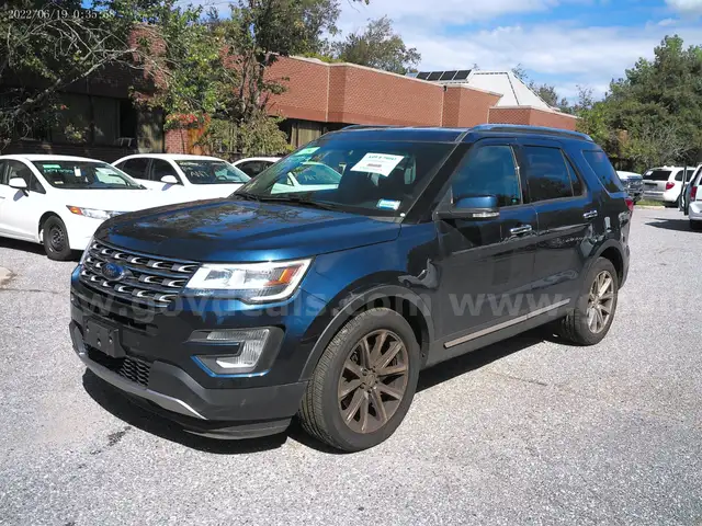 2017 Ford Explorer