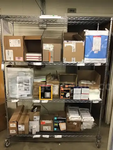 LOT OF NEW MEDICAL SUPPLIES