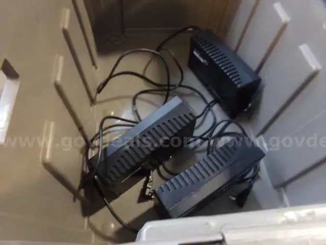 TRIPP.LITE  - 3 UNITS