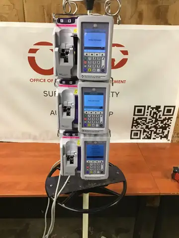 Lot of 3 ICU Medical Plum 360 Infusion Pumps on 1 Pole