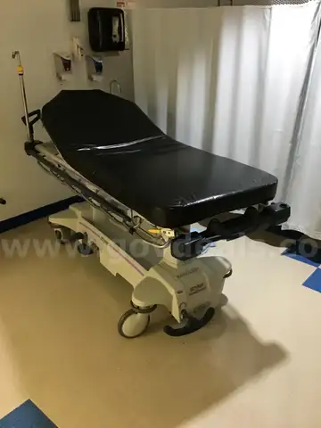 Stryker 1007 Stretcher