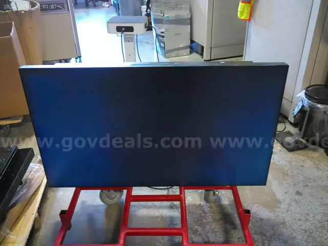 NEC X551UN 55inch LCD Digital Signage Display - 1080P 1920X1080 4000:1