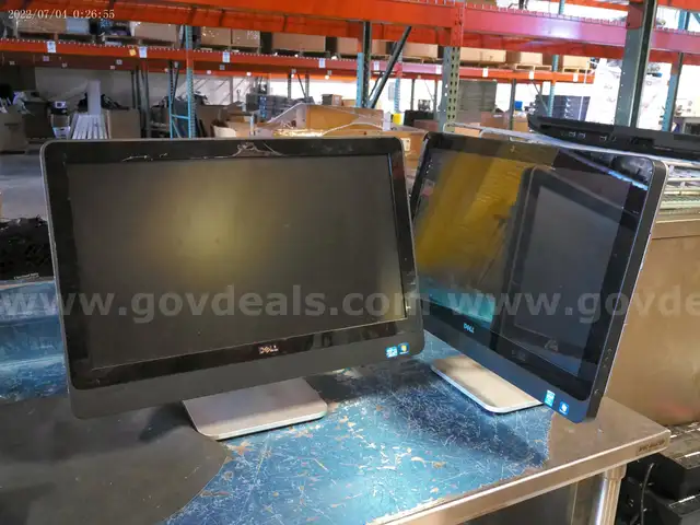 DELL AIO&#x27;S WITH THE STANDS -5 UNITS