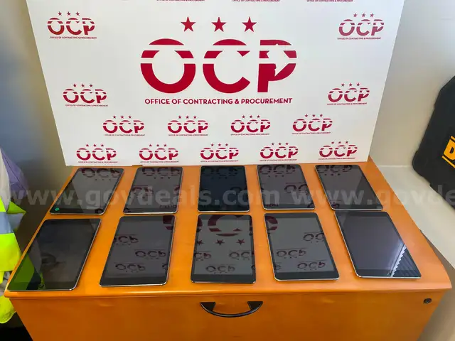 Apple iPads - 10 UNITS (PARTS ONLY)