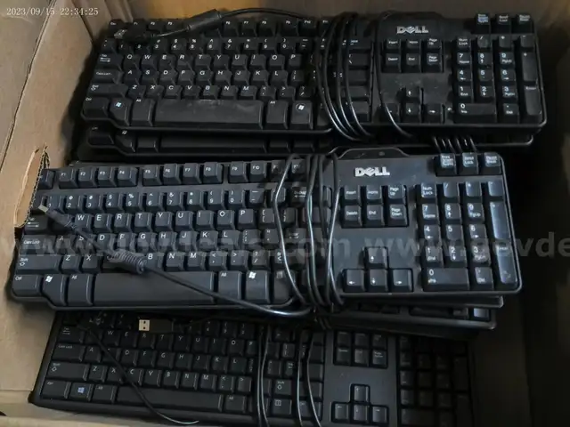 DELL KEYBOARDS 10-UNITS
