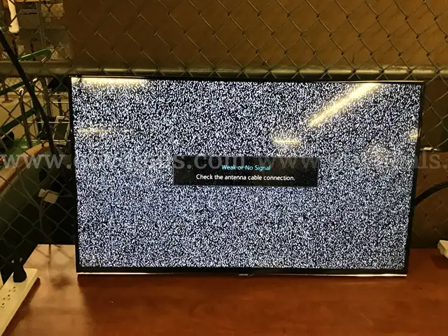 Lot of 2 Samsung 40'' Smart TVs