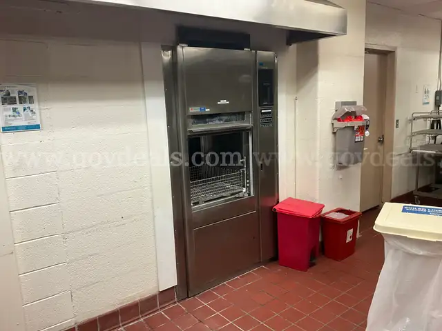 Steris Reliance 444 Steam Washer/Disinfector