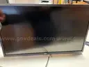 MONITORS - 30 UNITS (POWER ON)