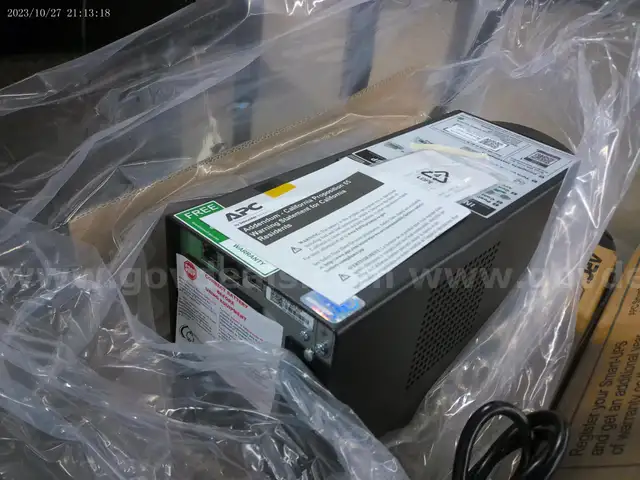 APC SMARTUPS Batteries - 2 UNITS - NEW IN BOX