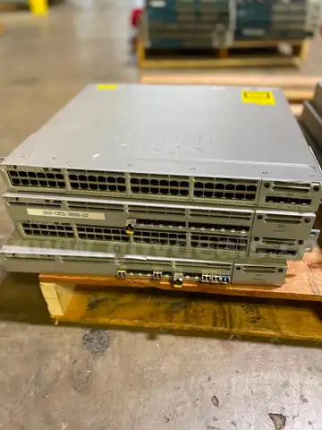 Cisco Catalyst 3850 SERIES (8 UNITS)