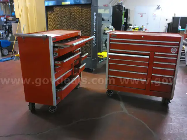 Rolling Metal Mechanics Toolboxes - 2 units