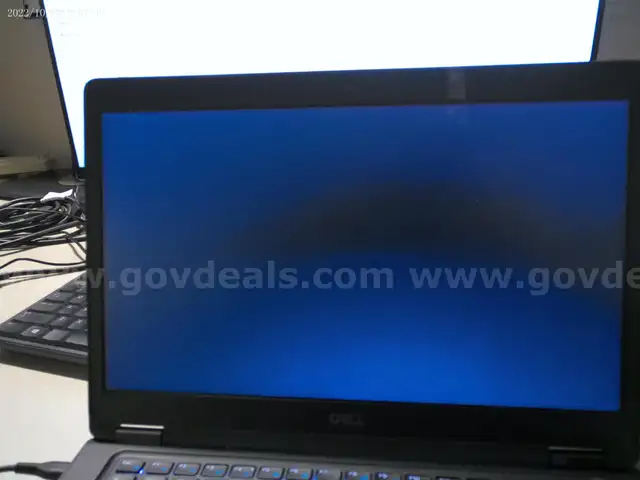 POWER ON DELL LAPTOPS - 15 units